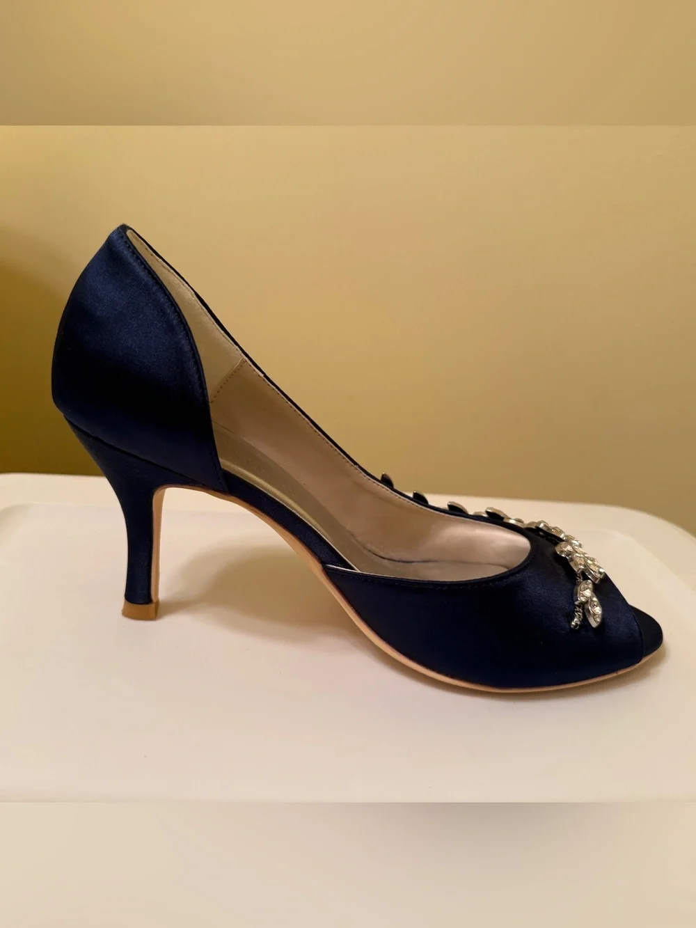 Sz 7 Sapphire Blue Satin Peep-Toe Heel with Crystal Leaf Embellishment